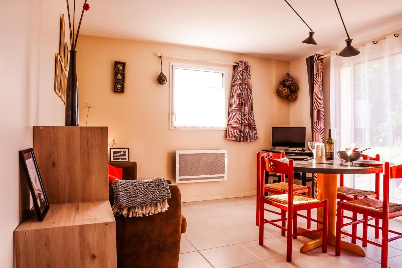 Le Pic Vert Surzur Exterior photo
